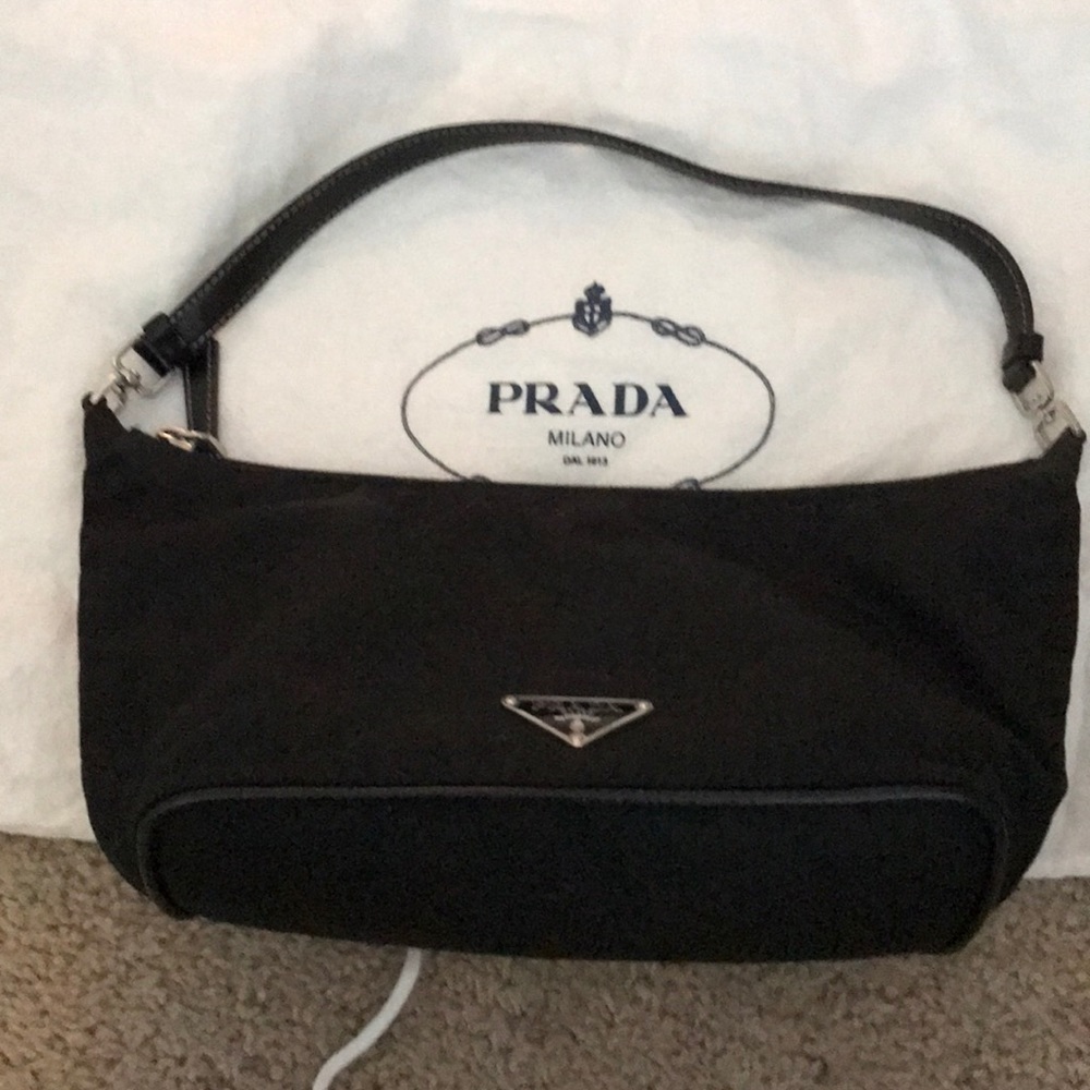 Prada Tessuto Nero Semitracolla Vela Sport Bag